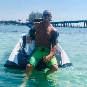 Meet your Posher, Anthony